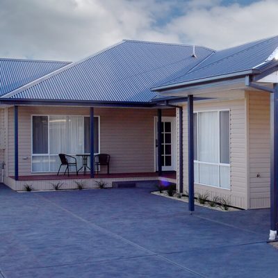 New build – Cambridge Vinyl Cladding Sandalwood – Ocean Grove, Victoria