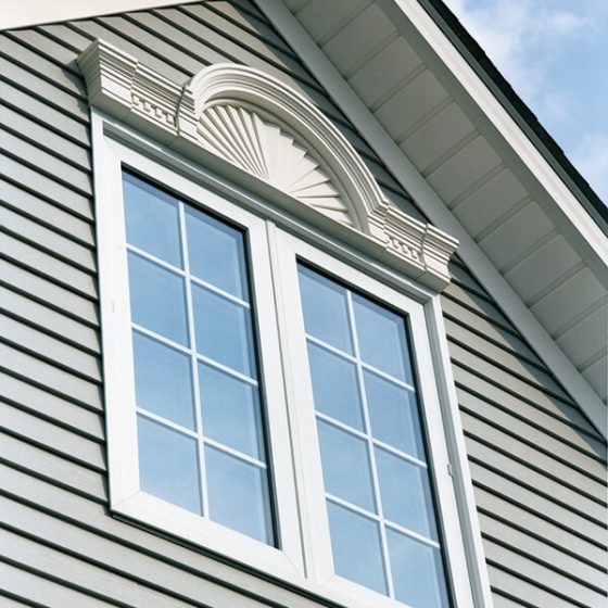 New build – Cedarline Vinyl Cladding Academy Grey – Melbourne