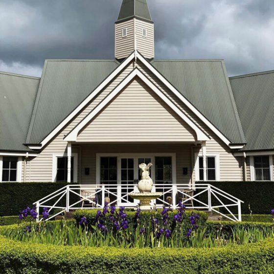 Reclad – Cedarline Vinyl Cladding Ash – Daylesford, Victoria