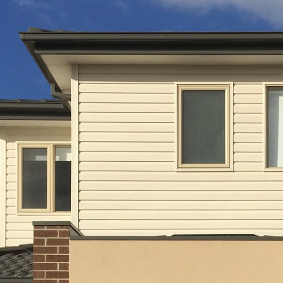 New build – Duratuff Vinyl Cladding Vintage Cream – Melbourne