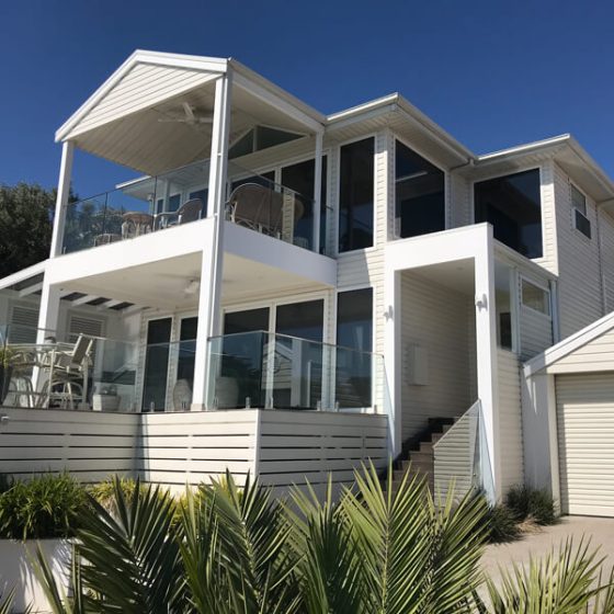 Reclad – Cambridge Vinyl Cladding Bone White – Mount Martha, Victoria