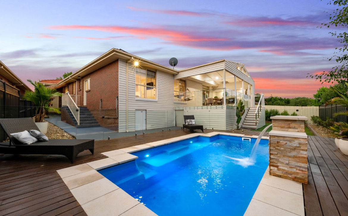 Recladding renovation specialists | licensed and professional | Vinyl Cladding Professionals