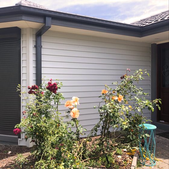 Reclad – Cedarline Vinyl Cladding Frost White – Whittlesea, Melbourne